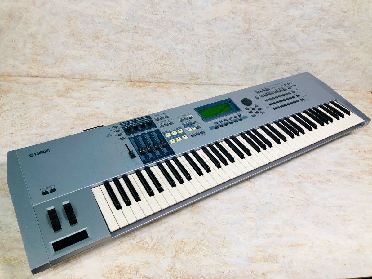 ヤフオク! -「シンセサイザー yamaha motif」の落札相場・落札価格