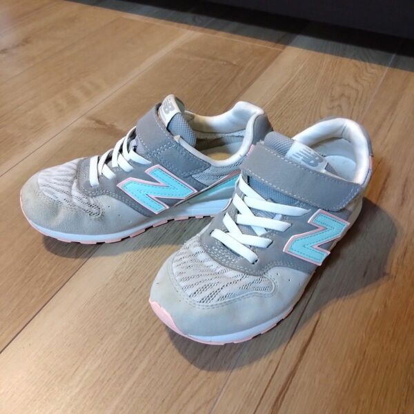 New Balance YV996 22cm ニューバランス