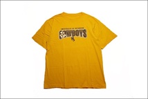 【XL】 Unknown Tシャツ イエロー プリント ワイオミング大学 COWBOYS カレッジ ビンテージ ヴィンテージ USA 古着 オールド IB999_画像1