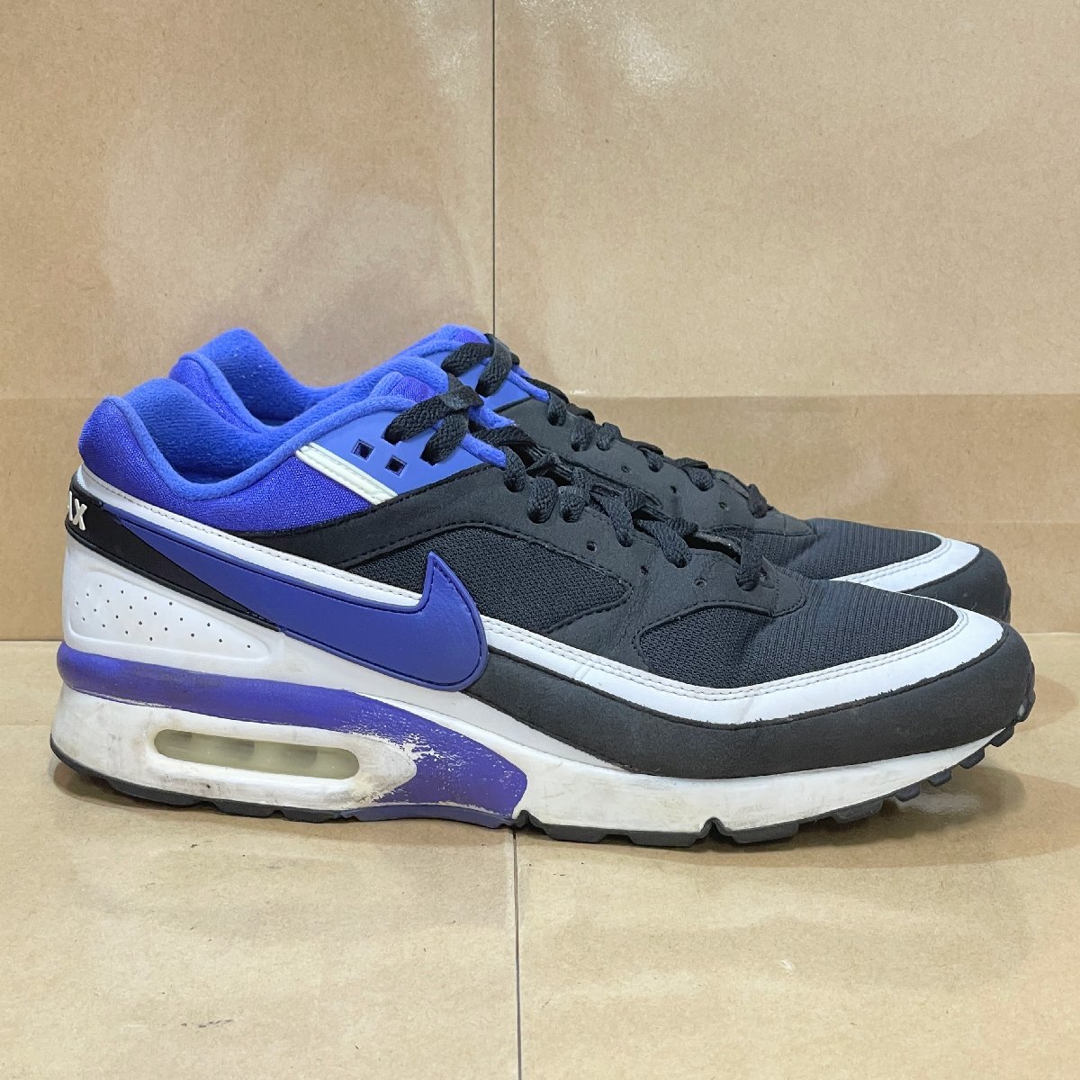 ヤフオク! -「nike air max bw」の落札相場・落札価格