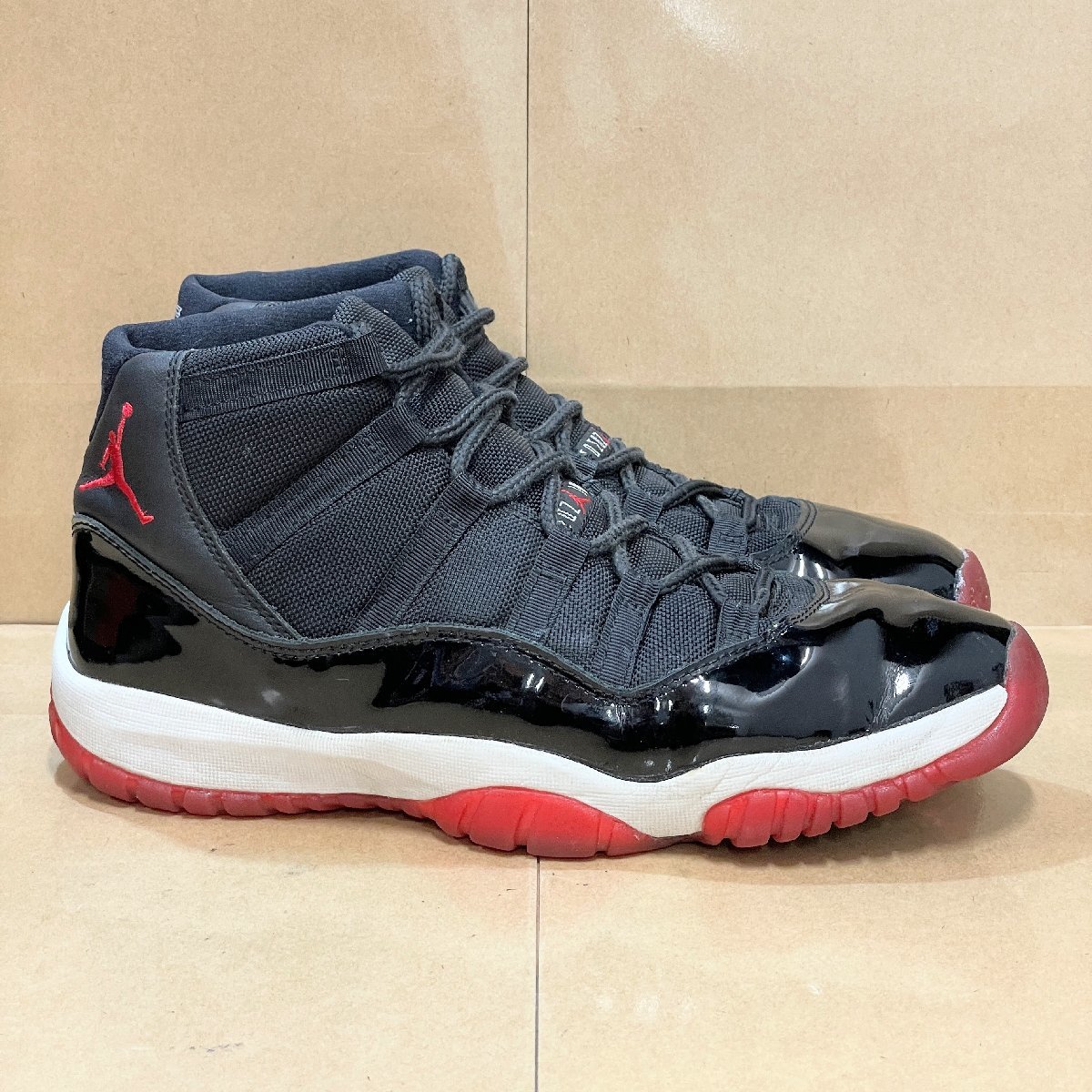 ヤフオク! -「nike aj11」の落札相場・落札価格