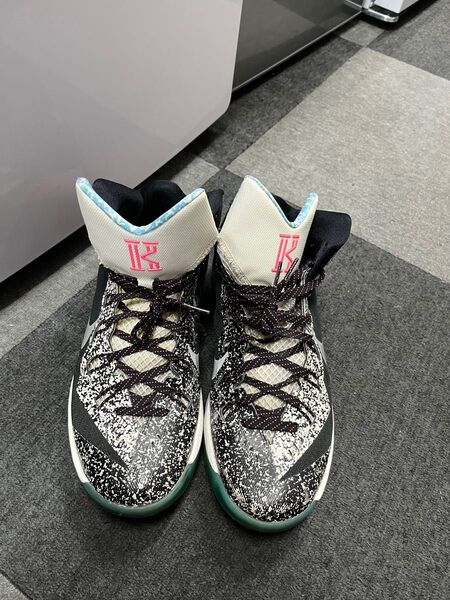 Nike Hyperdunk 2014