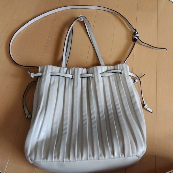 ZARA バック
