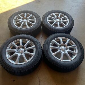 ヴェゼル エスティマ クラウン　新品並　バリ山　215/60R16 スタッドレス　4本　16インチ　6.5J 114.3 5H オフセット47 ハブ径73mm 良品