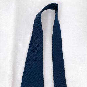 WS0159 美品 INSPAZIO メンズ ネクタイ 日本製 エレガント ネイビー（紺） 刺繍 シルク 上品 の画像4