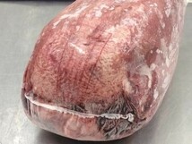 (^○^)/ 【霜降り牛タン】アメリカ産牛ムキタン（タン先無し・現地凍結）1ブロック1kg_画像3