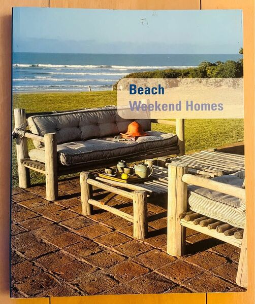 洋書　Beach Weekend Homes 海辺の家　インテリア