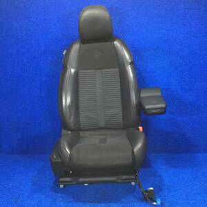 [AK-0010011] H24 Alpha Romeo Giulietta competizione 940 [ driver`s seat leather seat ]AGL941