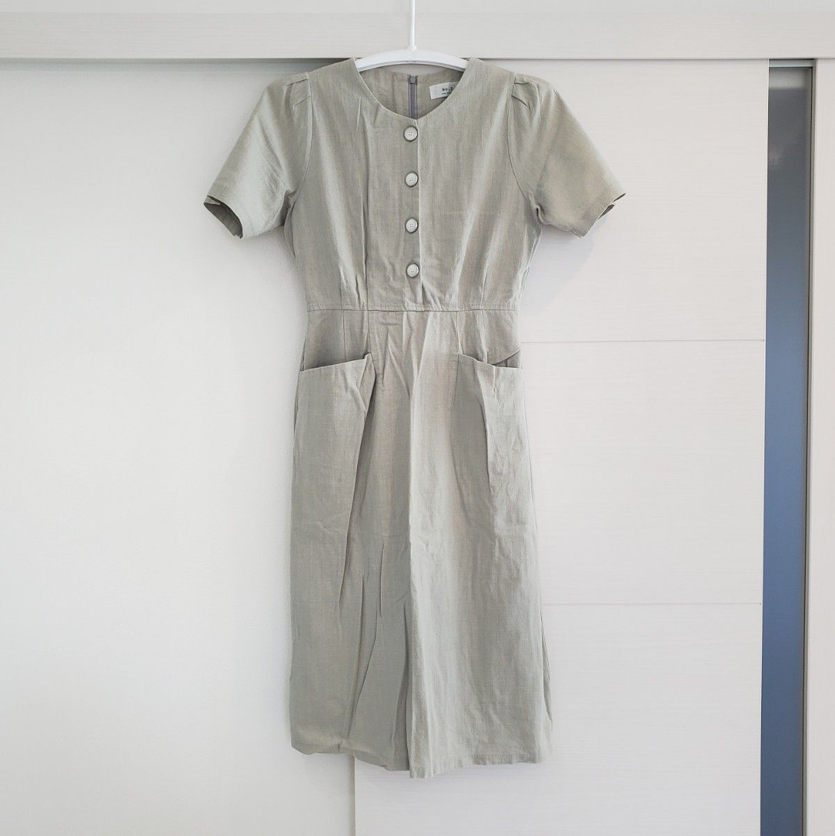 louren puff sleeve onepiece パフスリーブワンピース|PayPayフリマ