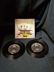 ビートルズ【EP盤レコード】 THE BEATLES 【N8】 貴重 ドーナッツ盤《Magical Mystery Tour》レトロ　マジカル・ミステリー・ツアー