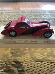 A’ge d’or solido Bugatti atolante 4088