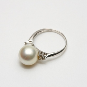  south . White Butterfly pearl pearl ring [ ring ] 10mm white pink color K18WG made /D0.10ct