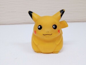 1996年製品　ポケットモンスター　ピカチュウ　指人形フィギュア　ポケモンドールマスコットぬいぐるみ初代初期