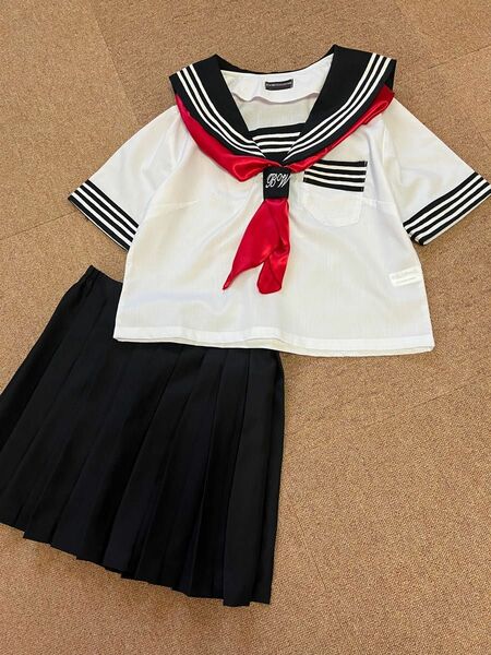 セーラー服コスチューム　女子高生　制服　コスプレ　JK制服　３点セット　【S〜Mサイズ】