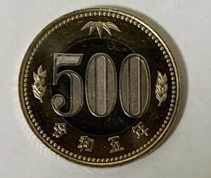 Бесплатная доставка 5 лет 500 иен монета монеты