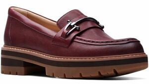 送料無料 Clarks 23.5cm ホース ビット ローファー 軽量 バーガンディ チャンキー フラット レザー オフィス スニーカー パンプス at47