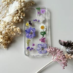 iPhone13promaxケース　押し花　ドライフラワー　花柄　ラメ　クリア　透明　スマホケース