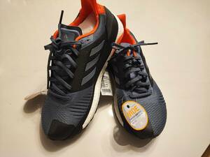 半額以下　　　アディダス adidas SOLAR GLIDE ST M WIDE D97607 26.5cm