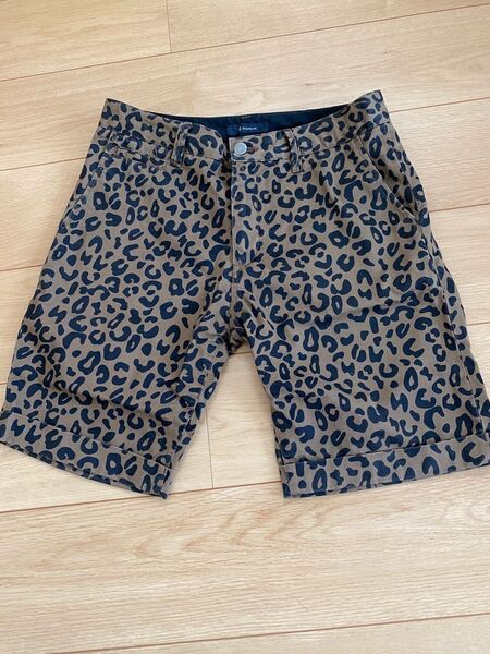 レイジブルーメンズショートパンツ Mサイズ