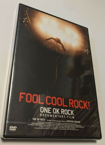 M 匿名配送　DVD ONE OK ROCK FOOL COOL ROCK!ONE OK ROCK DOCUMENTARY FILM 4562256122180