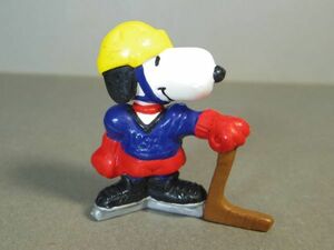 ピーナッツ スヌーピー PVCフィギュア アイスホッケー Snoopy Peanuts