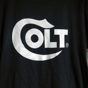 送込 Colt コルト　ハンドキャノン　M1911　半袖Tシャツ 黒 XLサイズ