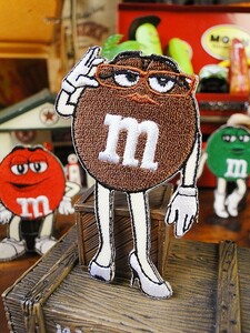 m&m's　キャラクターワッペン　Mサイズ（ブラウン） ■ アメリカン雑貨 アメリカ雑貨