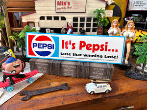 ペプシ　バンパーステッカー（70年代ロゴ/It's Pepsi） ■ アメリカン雑貨 アメリカ雑貨