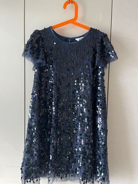 H&M スパンコールドレス(140cm)