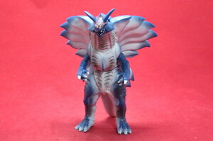 レイジャ ウルトラマンコスモス 怪獣 2002 ソフビ USED 同梱可【US50723005】