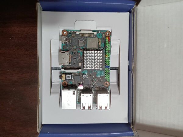 Tinker board Quad-core 1.8GHz Mali G764 GPU 2GB 動作品 USED