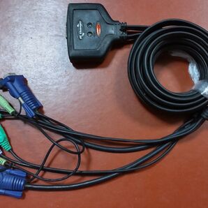 パソコン切替器 COREGA CG-PC2KVMAMN