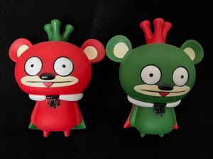 希少☆デヴィッド・ホーヴァス☆BOSSY BEAR☆絵本キャラクター☆クリスマスversion☆数量限定品☆赤＆緑2体セット☆アグリードール☆美品