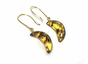K18 metal fittings use tortoise shell .... earrings three day month shape used 