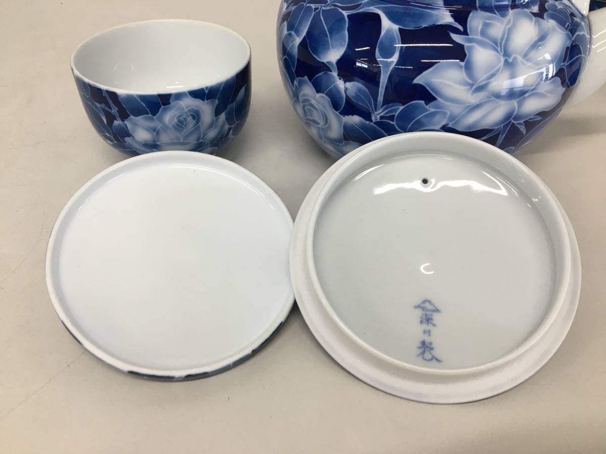 Y 有田焼 宮内庁御用達 深川製 茶器揃 急須1個 蓋付湯呑5客セット 共箱 Y 有田焼 宮内庁御用達 深川製 茶器揃 急須1個 蓋付湯呑5客セット 共箱