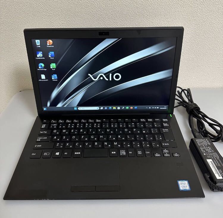 VAIO VJPG11C11N/爆速SSD搭載/第8世代Core i5/8GB-