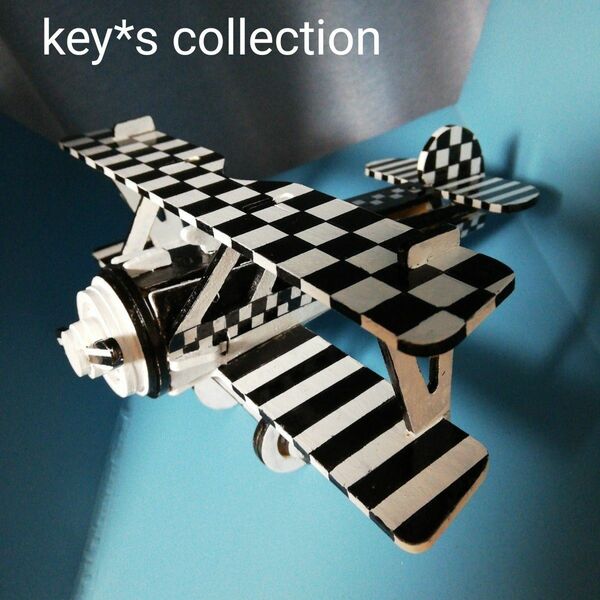 key*s collection★飛行機★複葉機★木製★オブジェ★置物