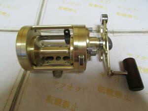 シマノ　カルカッタ　７００（Shimano　CALCUTTA　７００）即決