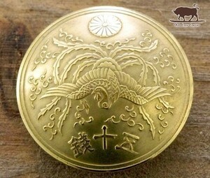 ■コンチョ ネジ式　日本古銭　大型50銭黄銅貨　鳳凰面　22.5mm ☆