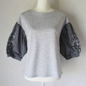 ☆新品☆価格2990円+税☆pinku adobe ピンクアドベ☆ふくらみ袖チェック×刺繍トップス size M ライトグレー系