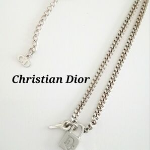 Dior　ディオール　パドロック　チェーンネックレス