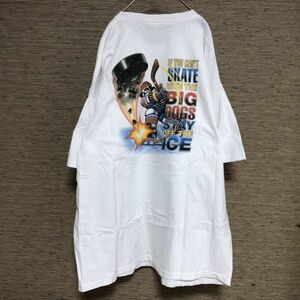 アニマル　半袖Tシャツ　パンダ　犬　アイスホッケー　バックプリント　白42 古着　入手困難　激レア　希少 人気　ビッグサイズ　ゆるだぼ