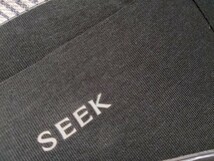 M 073 新品 SEEK 半袖 Tシャツ 深めのVネック ブラック GUNZE シークブラック_画像5