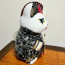 招き猫 モヒカン 陶器 縁起物 ロック ギター 猫 新品 贈答 ギフト まねき猫 ビッグサイズ オリジナル ハンドメイド アンティーク風_画像6