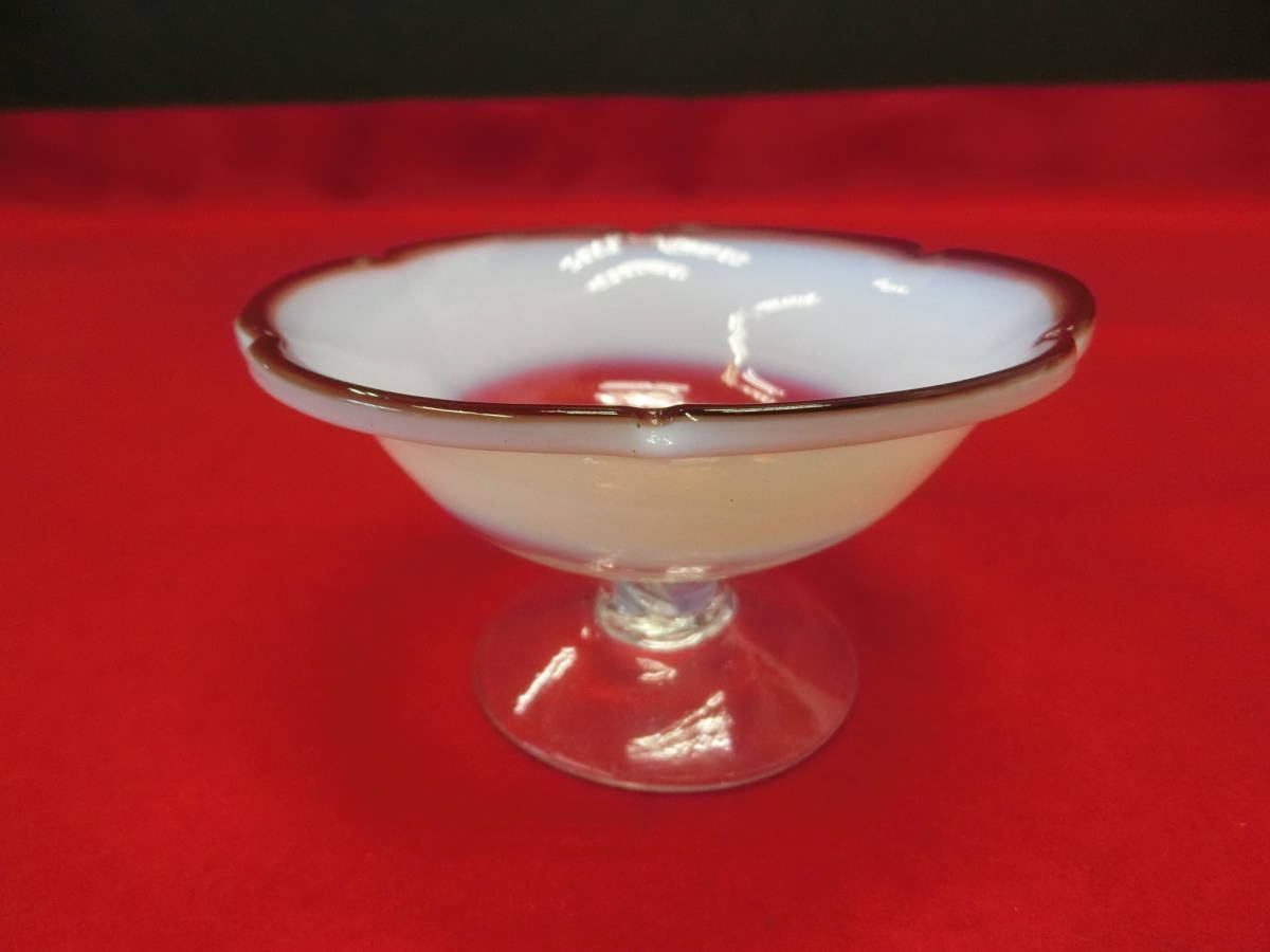 レトロ 氷コップ 乳白 硝子 ガラスコップ 気泡 ゆらゆら 赤茶縁 古