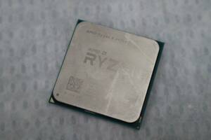 E4182 Y 中古 AMD Ryzen 5 2400G CPU