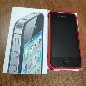 iPhone4専用アルミバンパー(赤と黒)付き