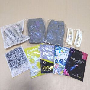 アメニティ 足袋、ブラシ、入浴剤、ヘアバンド、ボディタオル