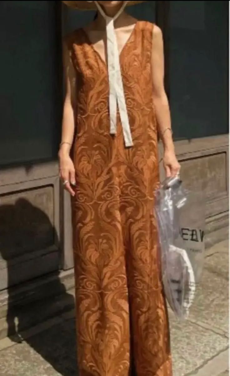 AMERI】 PENTAGON NECK FOLD HEM DRESS|PayPayフリマ