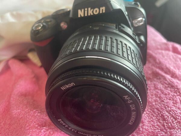 Nikon D40 一眼レフカメラ 